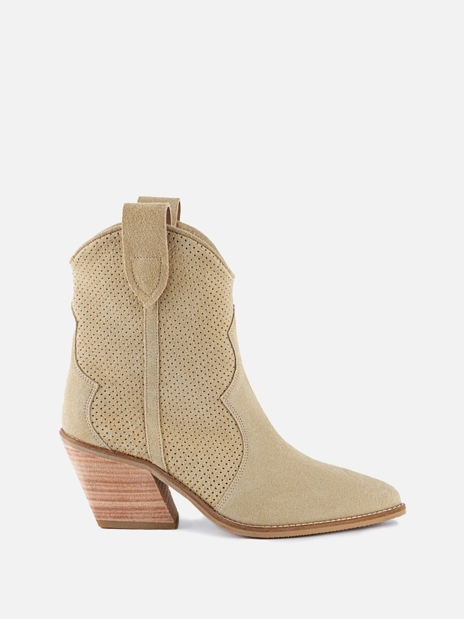 Sample sale казаки freed hit бежевый 9990₽