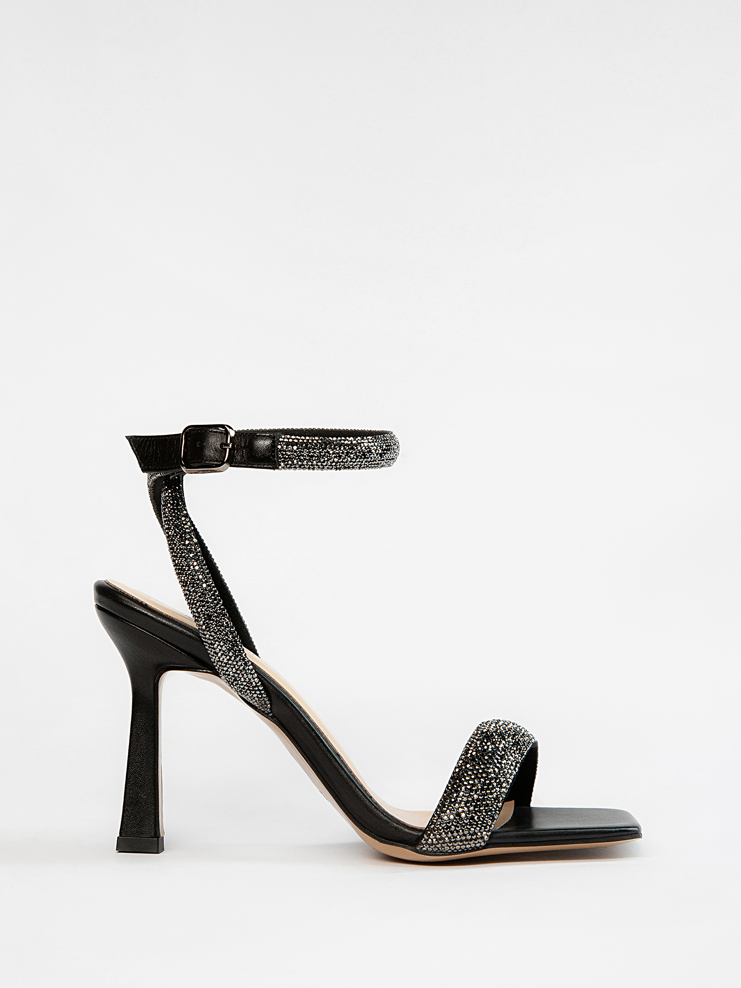 Sample sale босоножки loya черный 6900₽