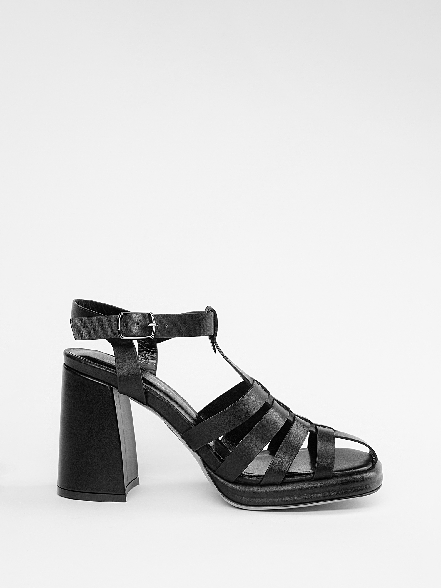 Sample sale босоножки mila черный 2990₽