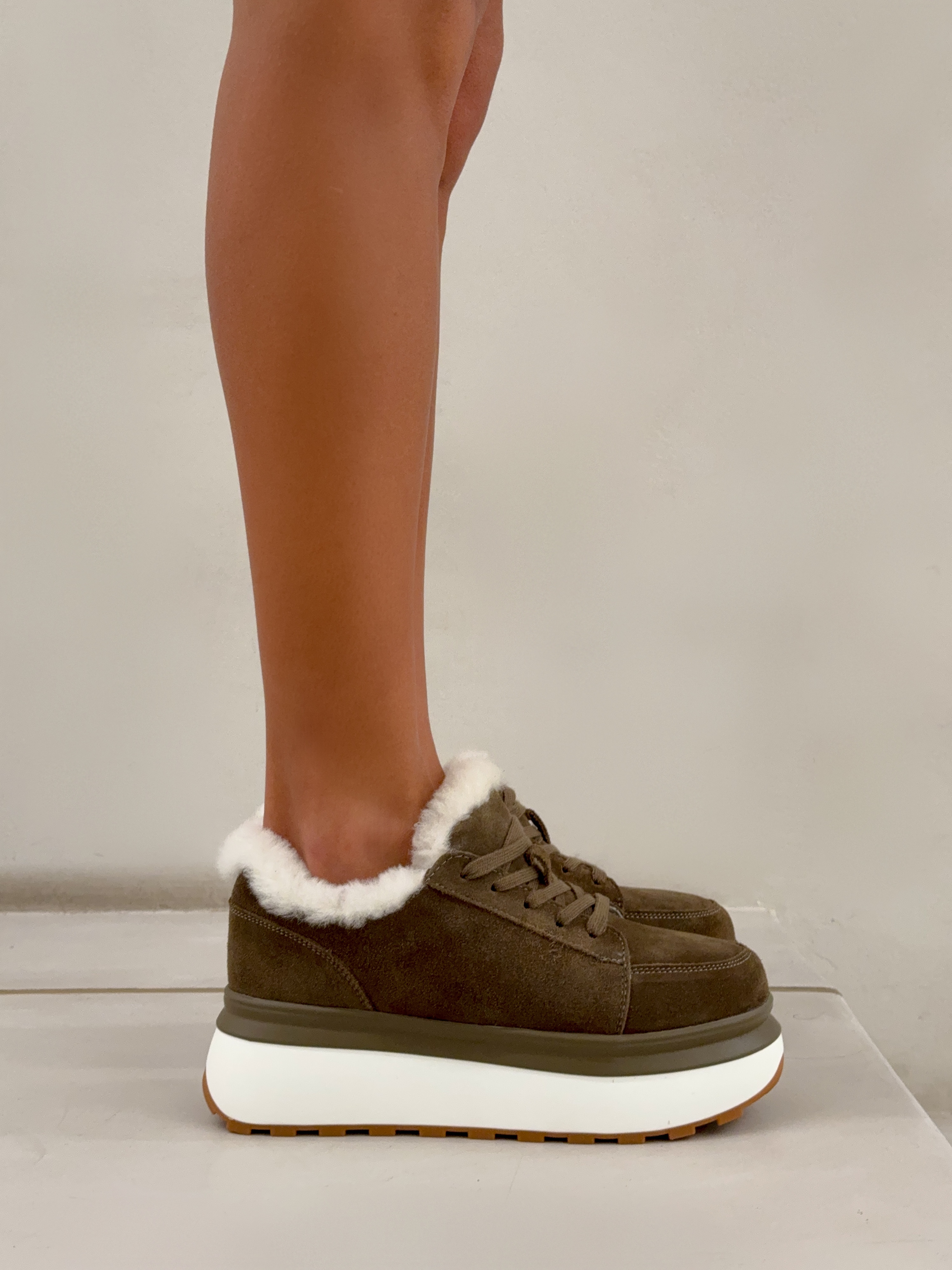 Sample sale кеды с мехом joan хаки 1990₽